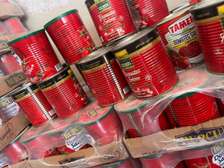 Des cartons de tomates