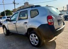 Renault Duster manuel essence climatisé