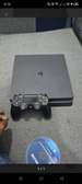 Ps4 slim + 8 jeux