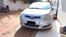Toyota  auris 2011