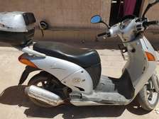 Vente de scooter Honda Arobase