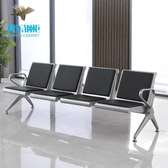 Banc 4 places noir acier pour salle d'attente