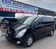 Hyundai Starex all black 15 places 2017