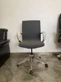 Chaise visiteurs