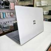 Microsoft Surface laptop2 i7