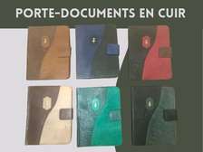 Porte-documents en cuir