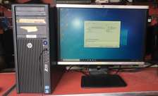 GAMER HP  Z420 +24"Graphique de 4go+16go 256go