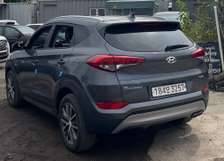HYUNDAI TUCSON DIESEL