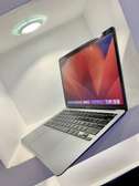 MacBook Air 2020 corei7