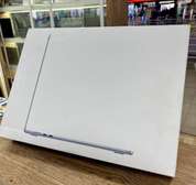 MacBook Air M4 2025 1tera/32G