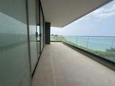 Appartement F5 à louer sur la corniche