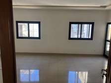 Appartement à louer à ouest foire (pharmacie Khandar)