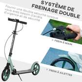 Trottinette adulte à grandes roues
