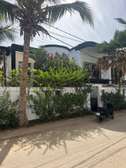 Villa a louer a Ngor Almadies