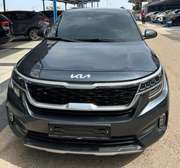 Kia Seltos 2023 essence  full options