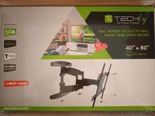 Support tv orientable et inclinable