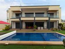 Villa r+1avec piscine meublé ngaparou