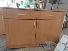 Meuble en bois , type buffet bas