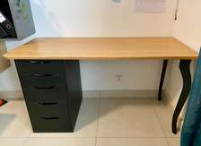Bureau et Fauteuil