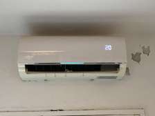 Clim Midea 1CV (9 000 BTU/h)