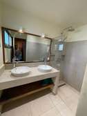 Villa contemporaine à louer Almadies