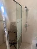 Parroi ou cabine de douche