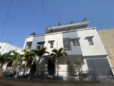 Superbe villa Moderne à zac mbao cité Impot et domaine