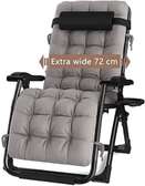Chaise longue pliante avec coussin