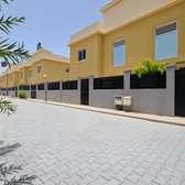 À VENDRE – Villas R+1 d’Exception à Almadies 2