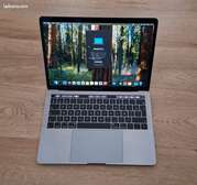 MacBook Pro 13 pouces Gris Sidéral Retina