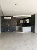 BEL APPARTEMENT F4 A LOUER A YOFF