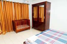 Lit 2 places armoire et matelas