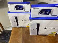Pack ps5 slim +PlayStation portable