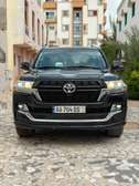 Toyota land cruiser V8