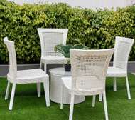 TABLE JARDIN + 4 CHAISES