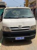 Fourgonnette Toyota Hiace 2009