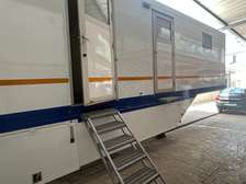 Cabinet médical ou laboratoire mobile