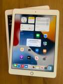 Ipad air2 64g