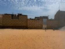 Deux terrains jumelés à niague cité douane