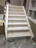 ESCALIER EN MARBRE