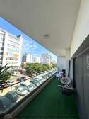 Appartement de 197m2 à vendre au point E