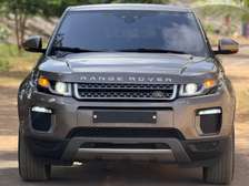 Range rover évoque corée