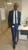 Costume bleu de nuit