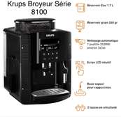 Krups Machine à café grain Essentiel série 8100