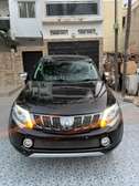 MITSUBISHI L200 2017