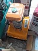 Plaque vibrante compacte moteur puissant chantier