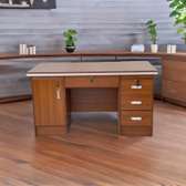 Bureau 1.20