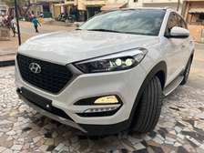 HYUNDAI TUCSON 2017