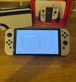NINTENDO SWITCH OLED +Jeux