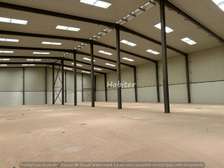 Hangar de 2465m2 à louer à Sebikotane